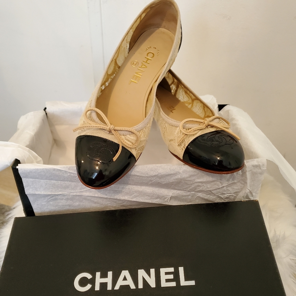 Chanel ballerina flats shoes